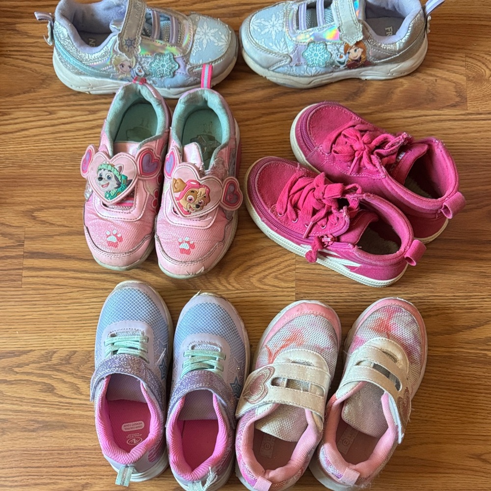 5 PAIRS 👟Size 11 Toddler Sneakers